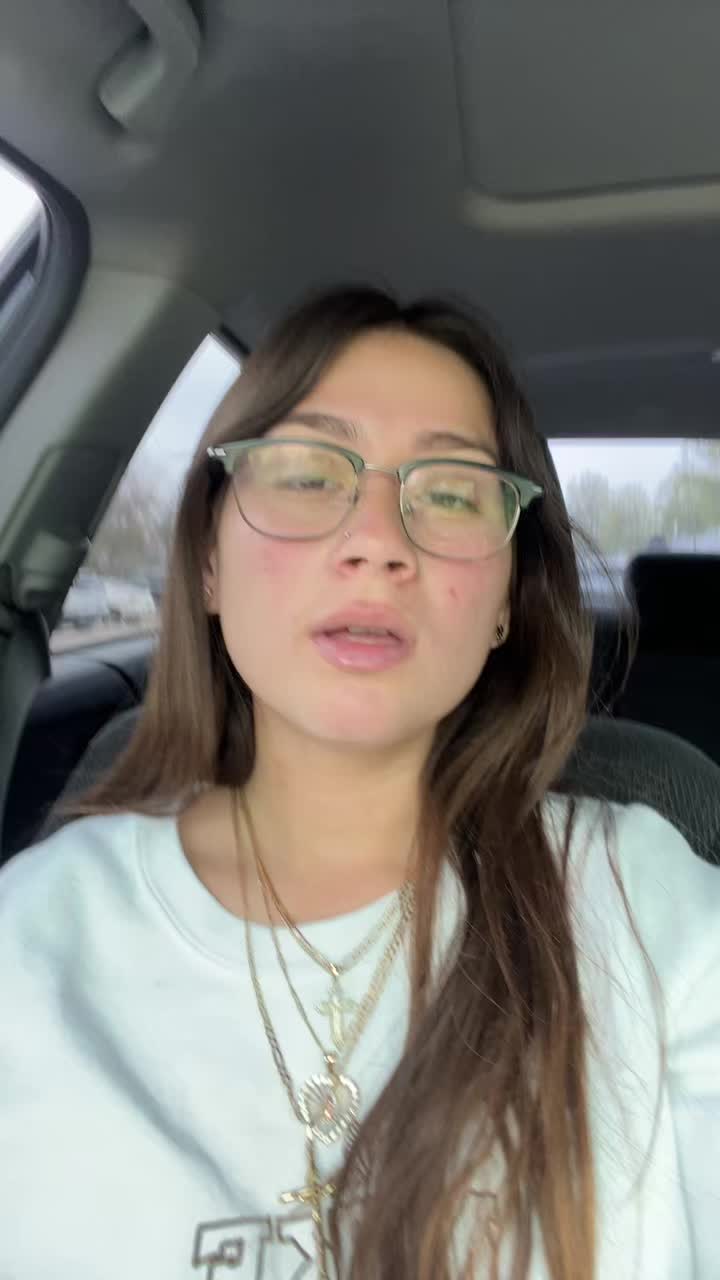 @iheartherboobiiess