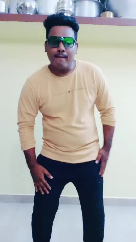 @Bunny 🧛♂🧛♂🧛♂