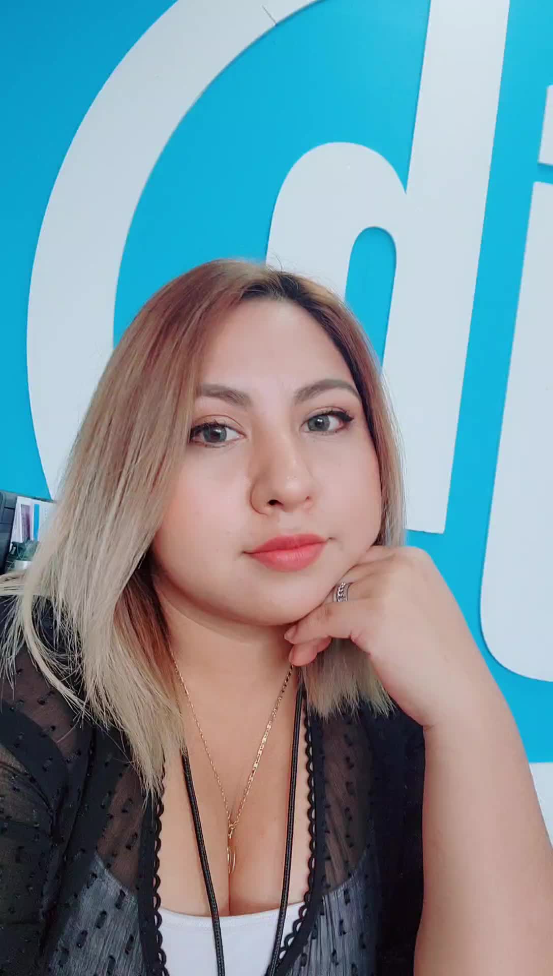 @Liz 🌻⟭⟬ ⟬⟭