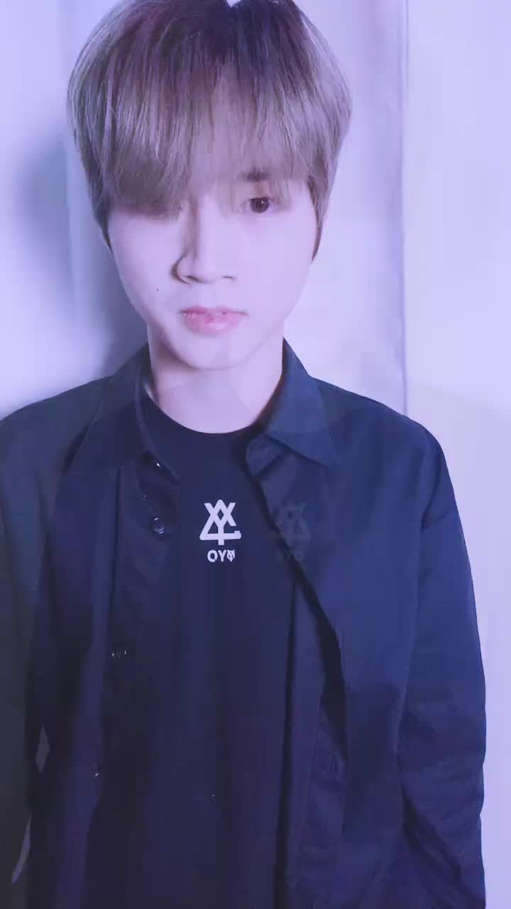 @BLACK6IX_OFFICIAL