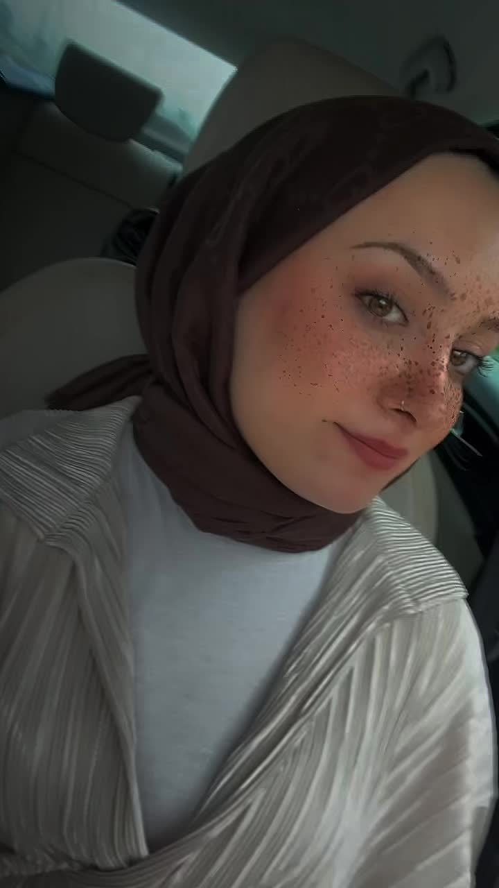 @Büşraakeee