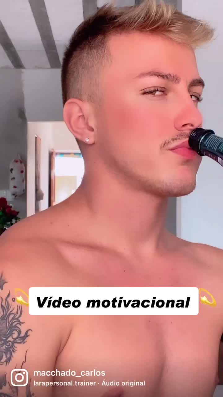 @Macchado_carlos