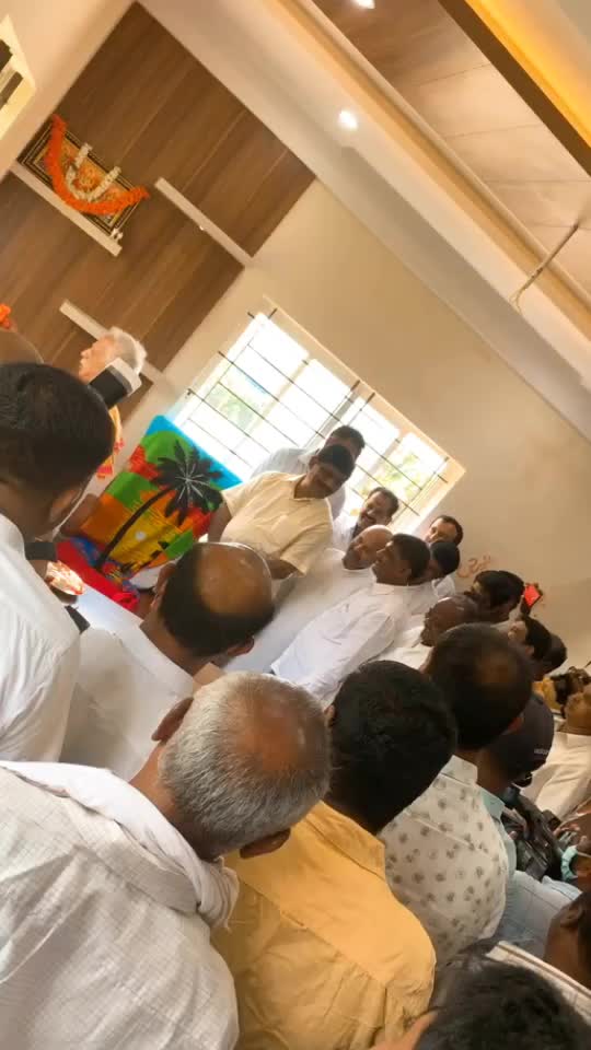 @Kiccha Kowshik