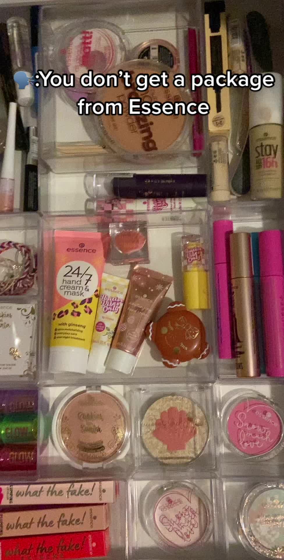 @Essence lover💞