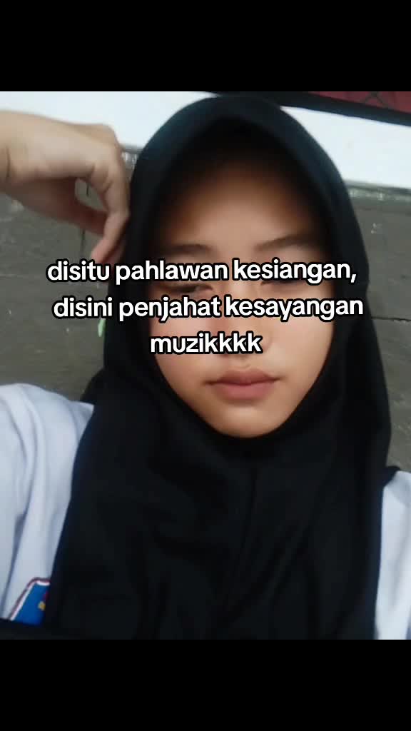 @caa maniezz💋💋