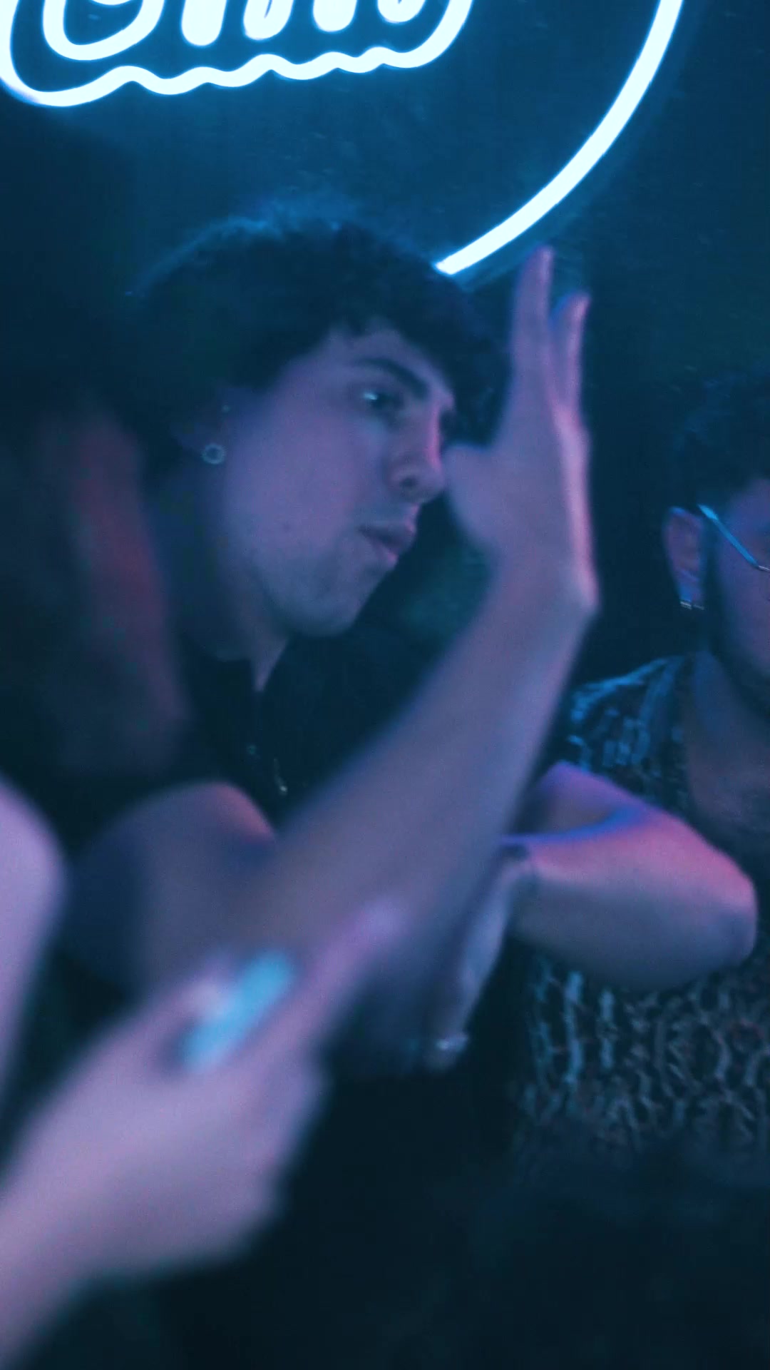 @Ilovesocialclub