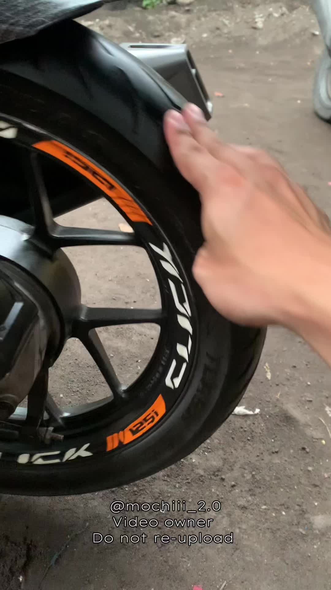 @Mochiii