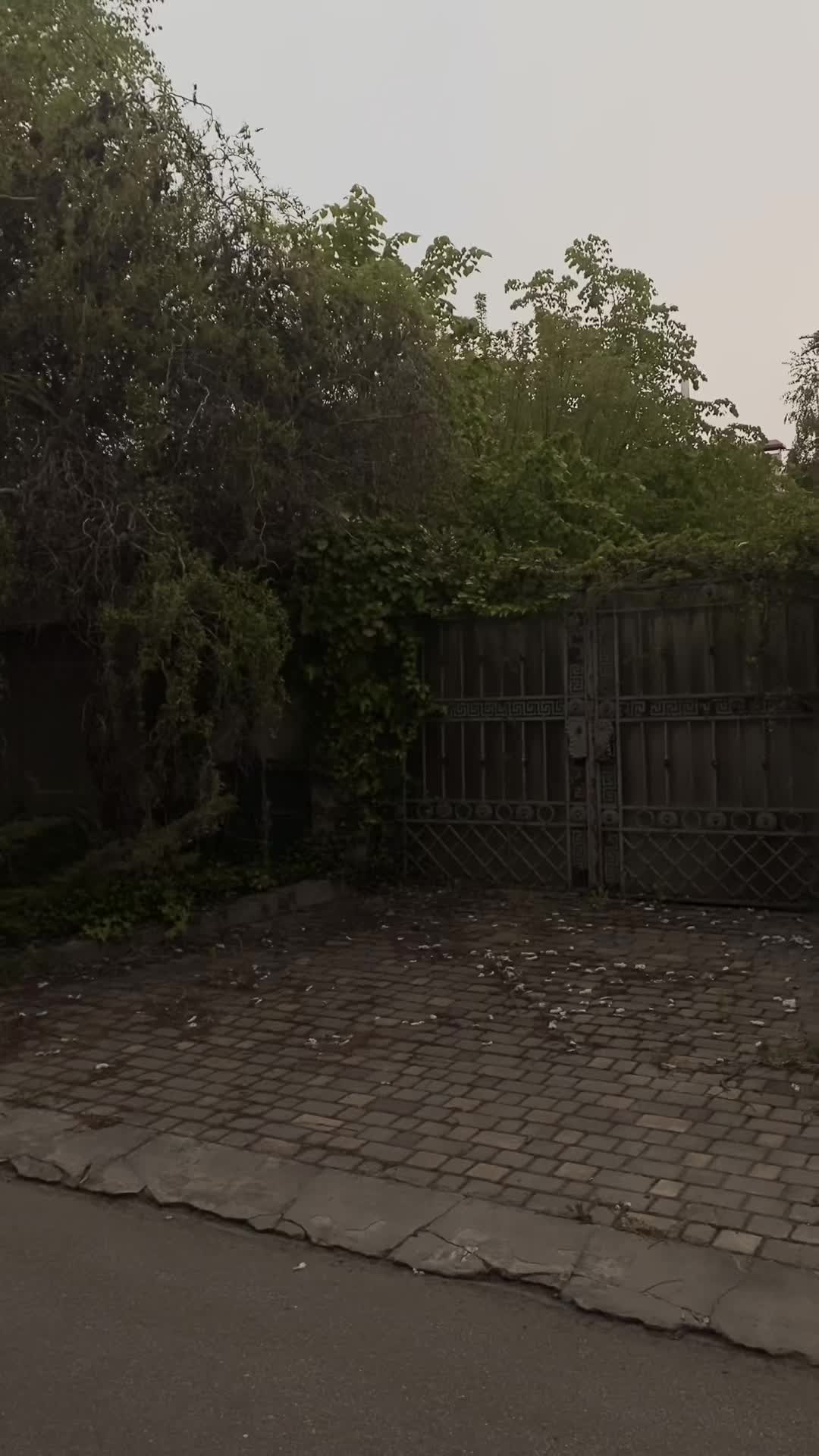 @?