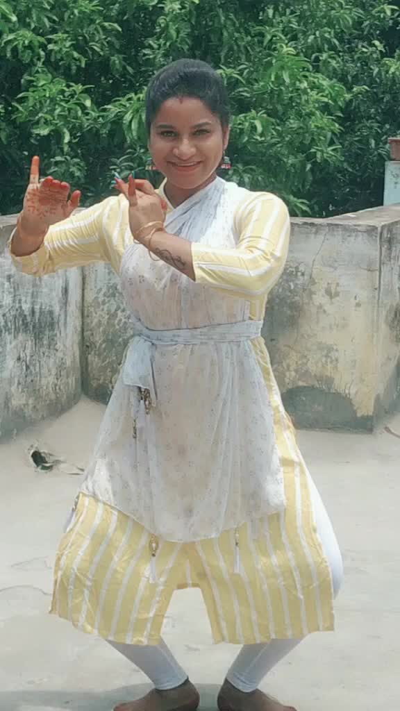 @Divvu Divya