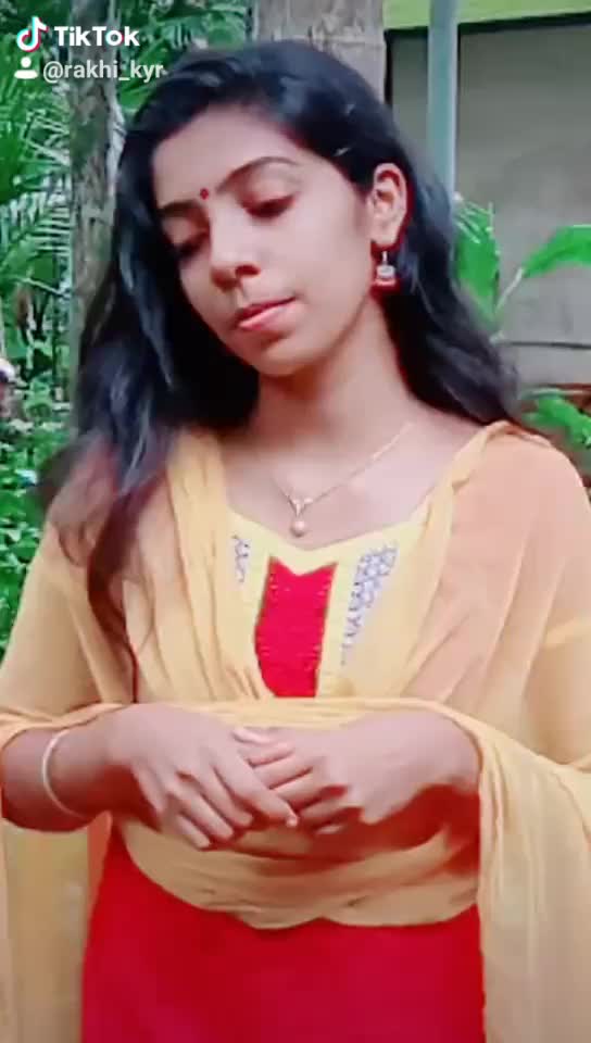 @rakhi kyr
