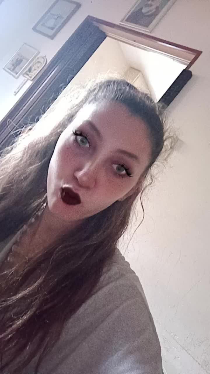 @Bruna ๐น