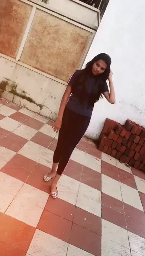 @Diya Mahyavanshi♠️