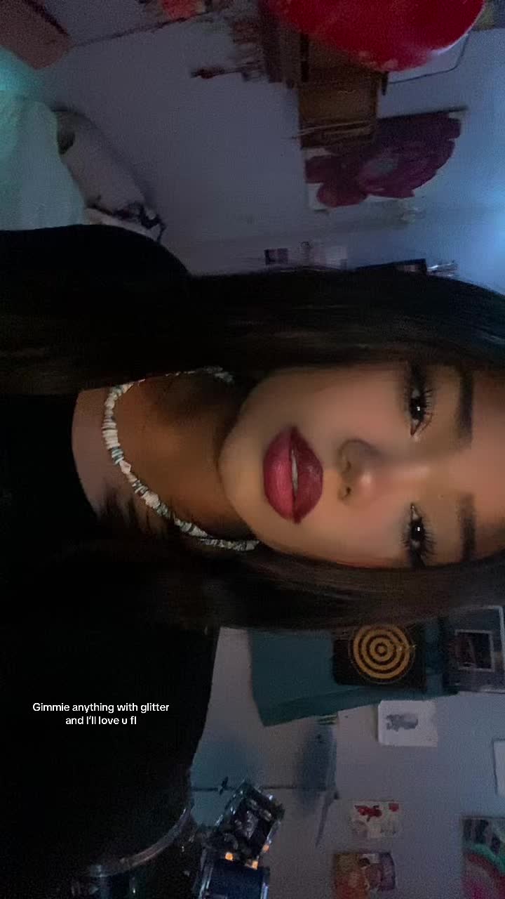 @Hii im Vye