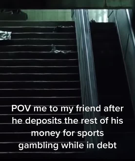 @Ross___