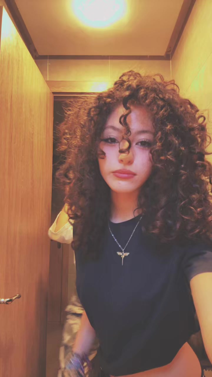 @🦢