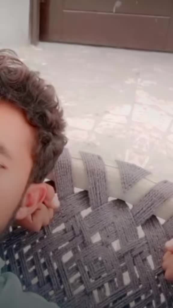 @Awan Saab 💫