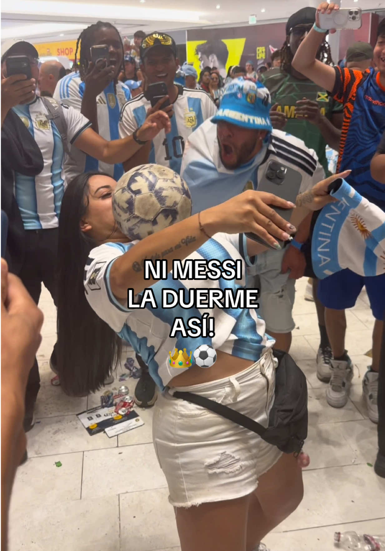 @La chica del bal&oacute;n