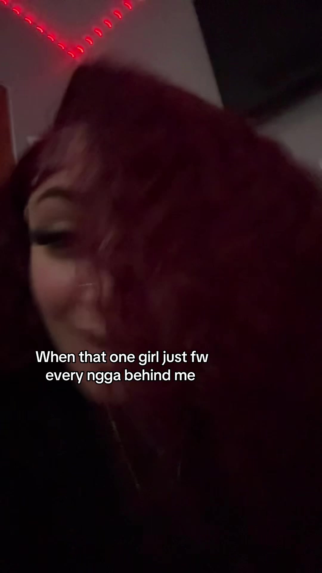 @_actuallydezlyn