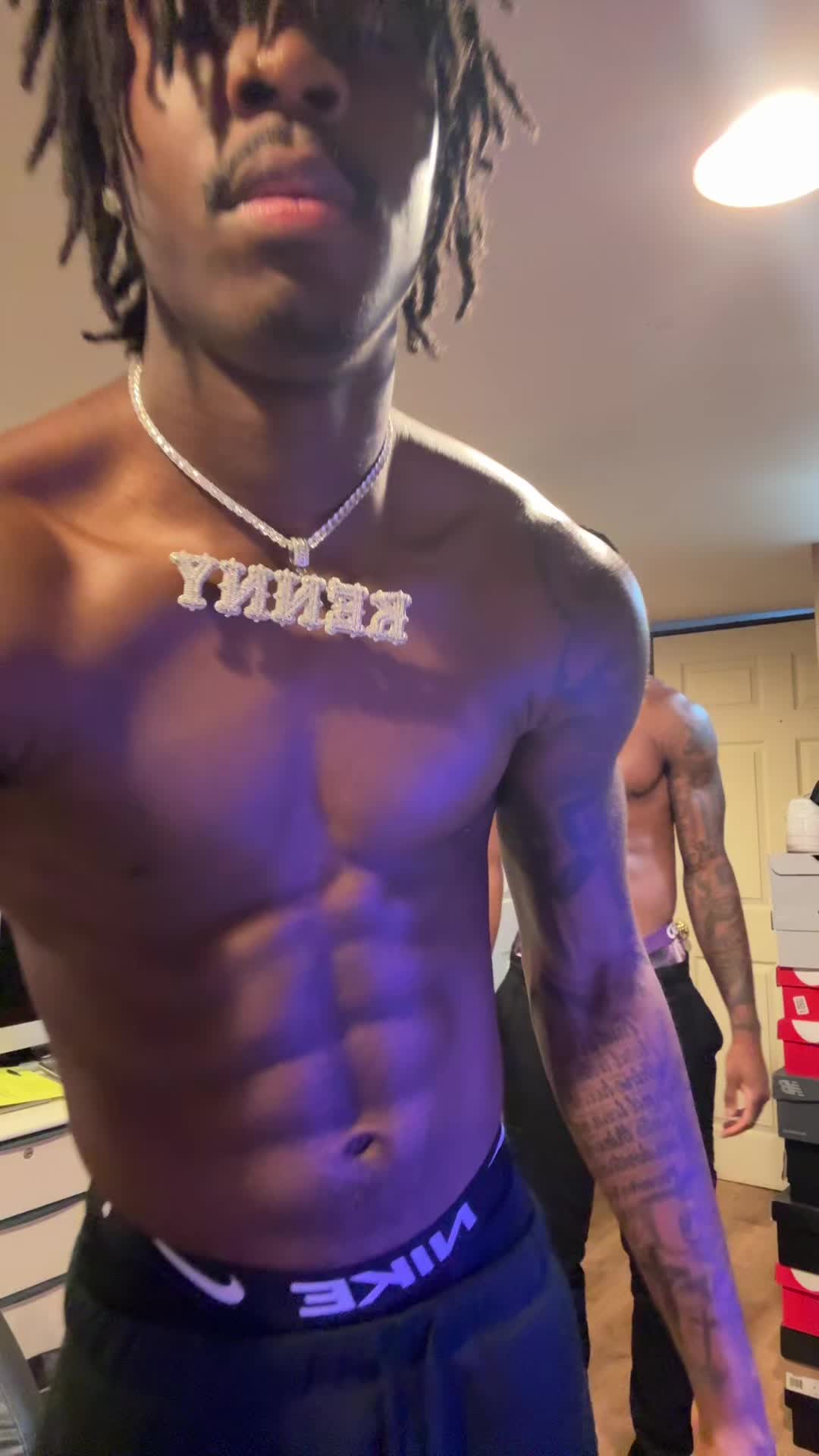 @K E N N Y