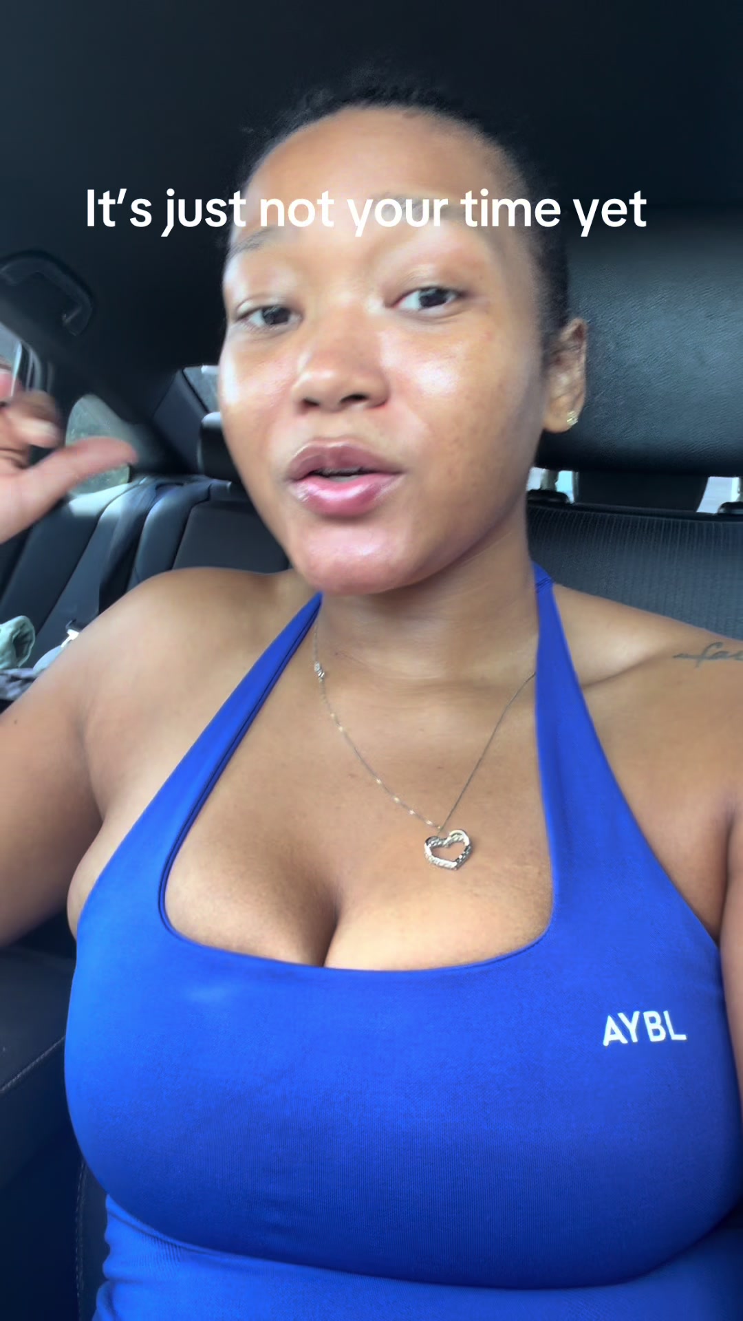 @itstyazia