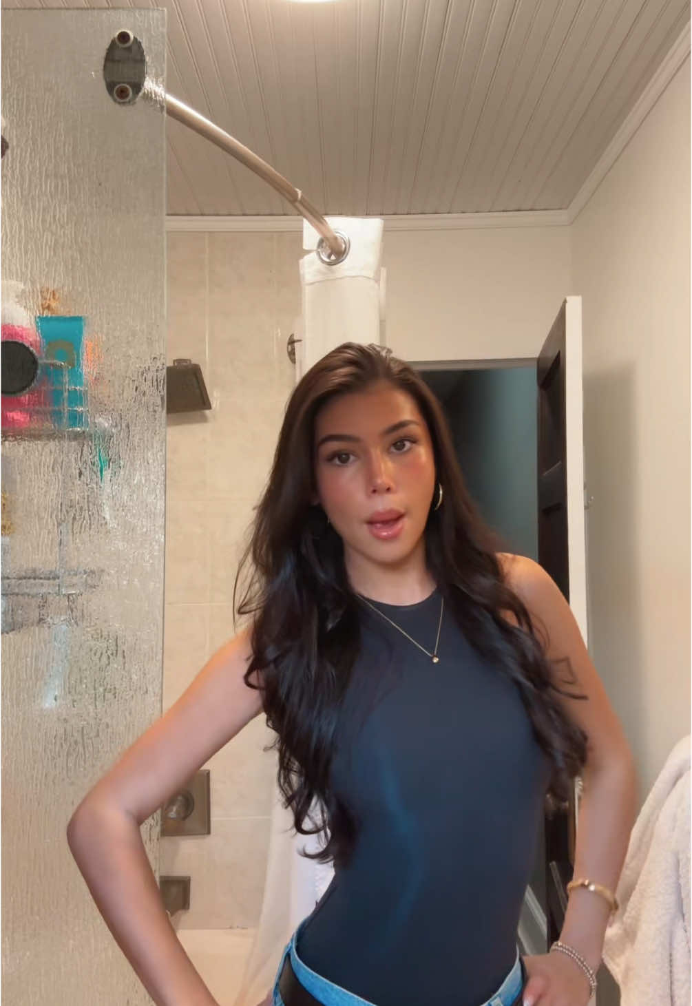 @Giana_Marie_9