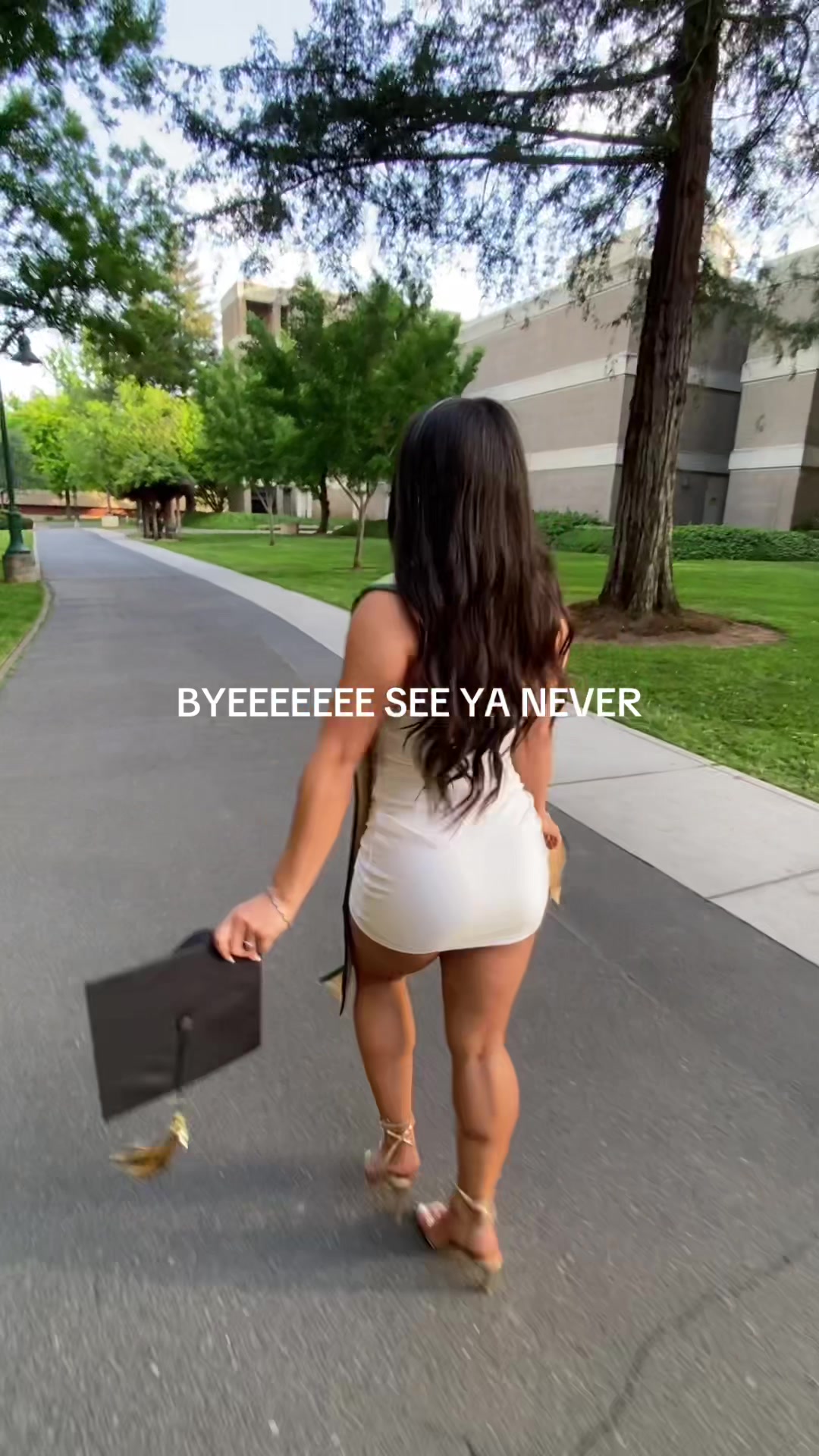 @ALI ★