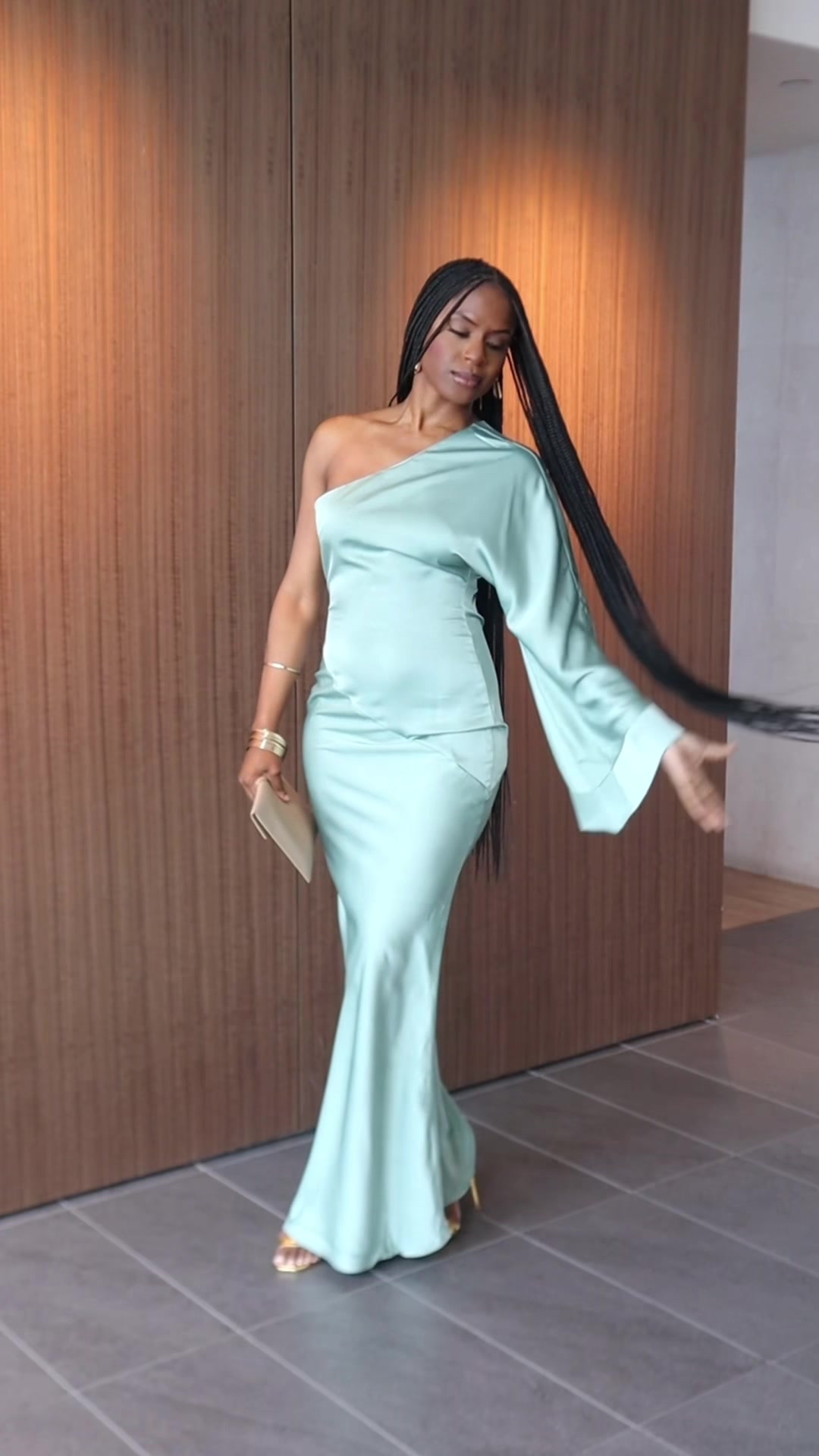 @Linda Okoli