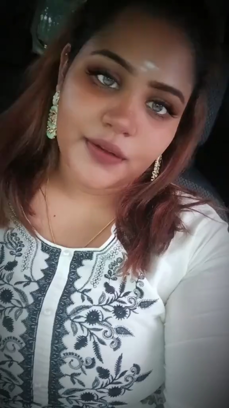 @aashiny. shivaliny