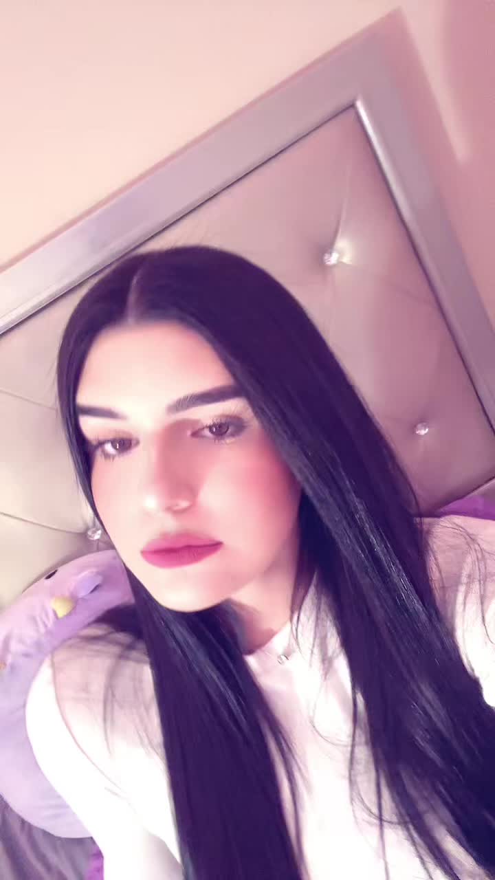 @Lara_Allafort