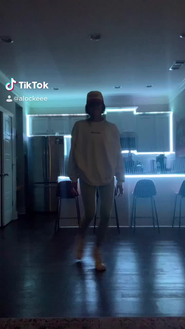 @Gabwatson