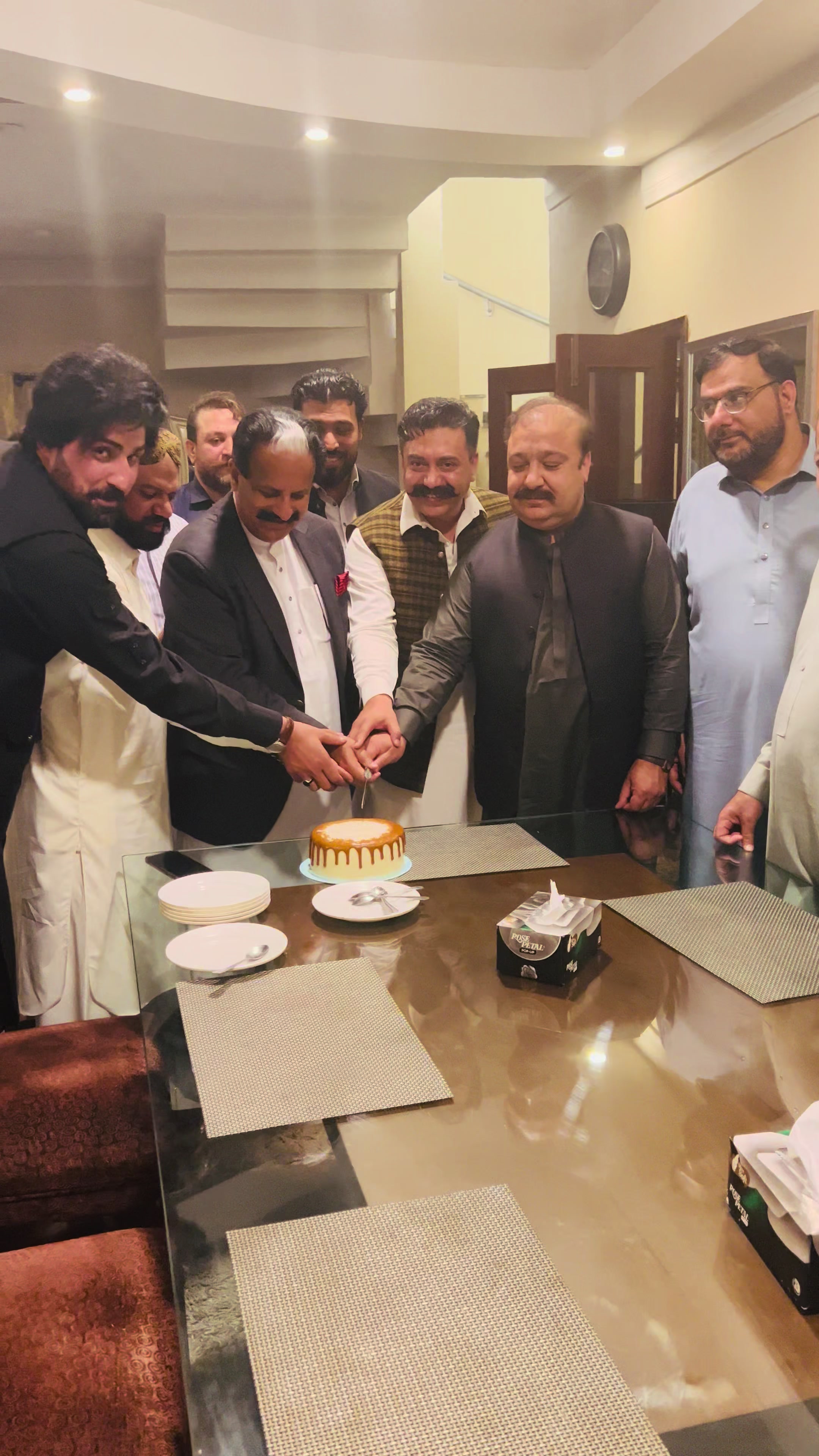 @محمد بھائی راولپنڈی