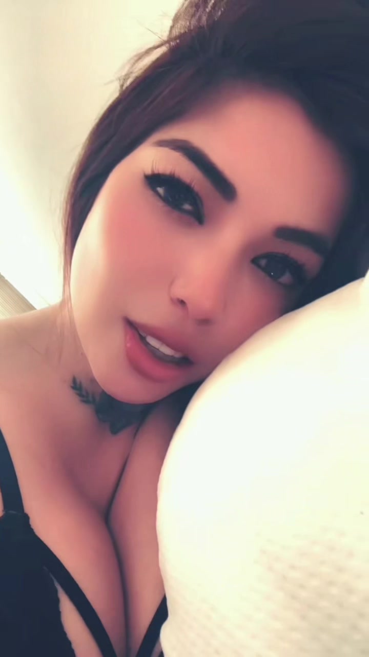 @✨ ᏦᎧᏁᏁᎩ ✨🌻