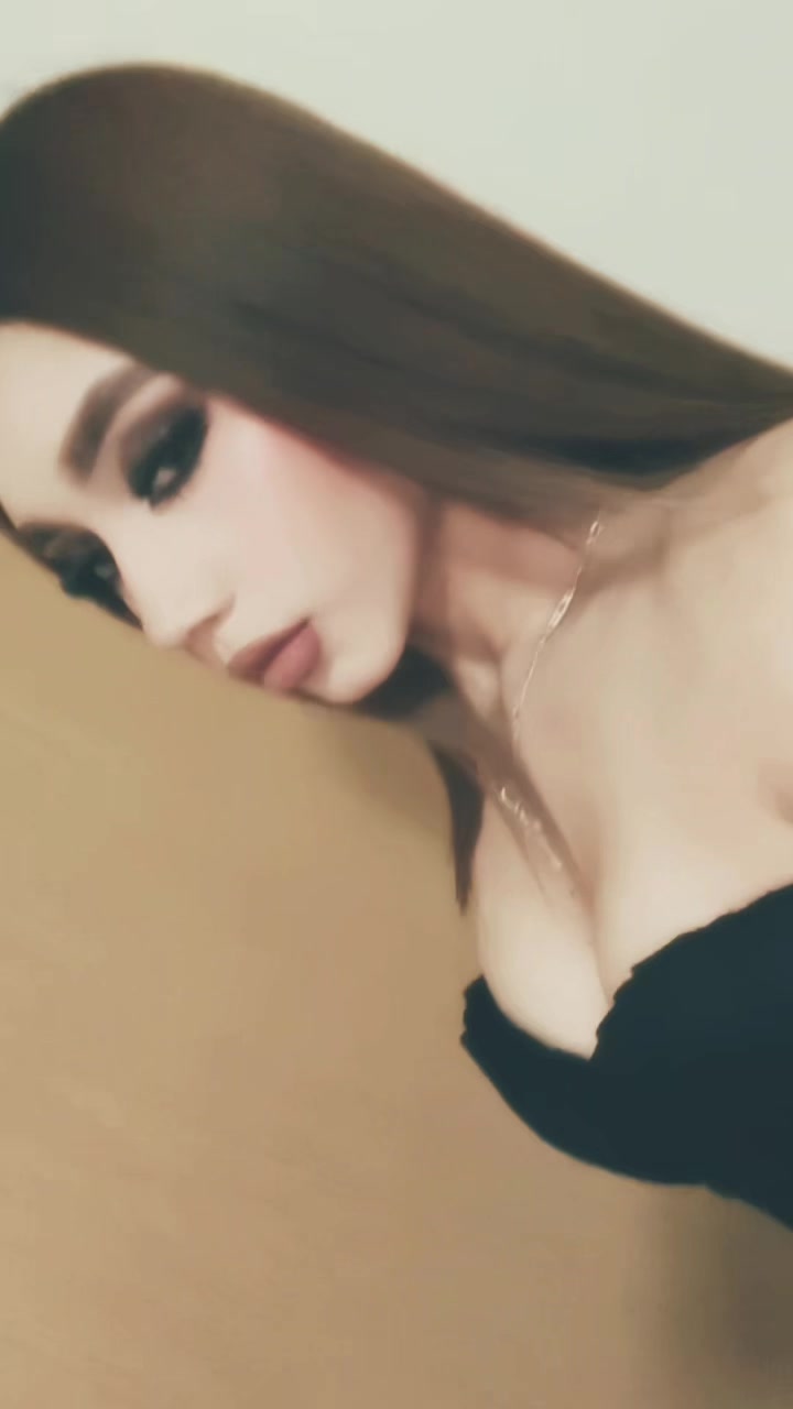 @️