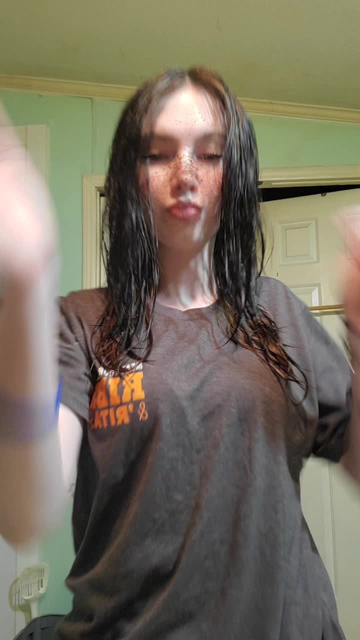 @Abby_merkley13