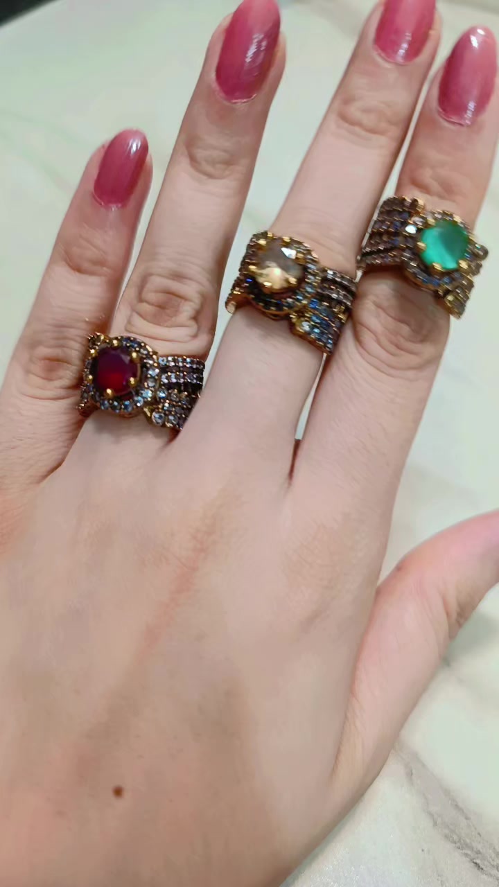 @Mina's Collection