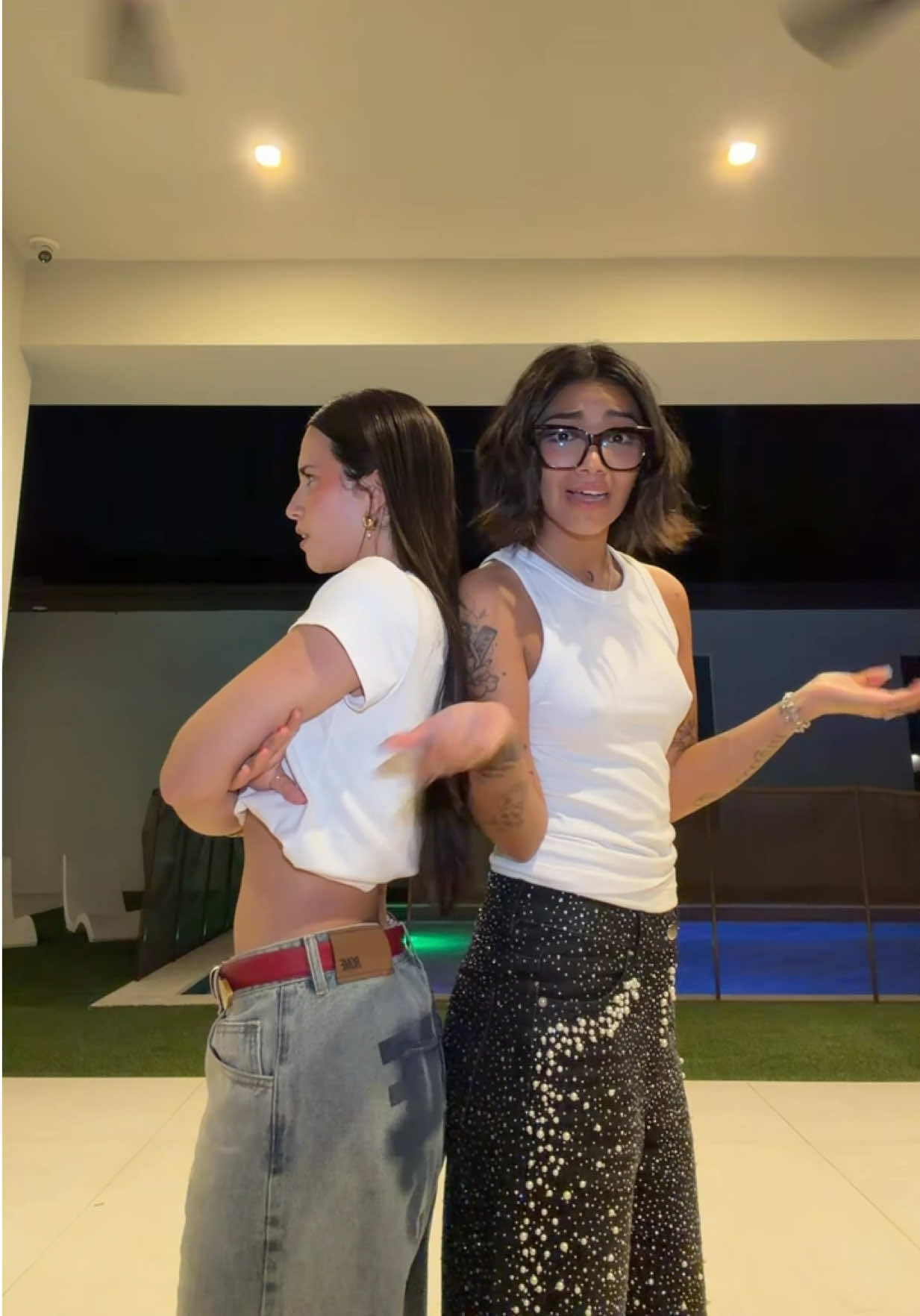 @LUANA🌙