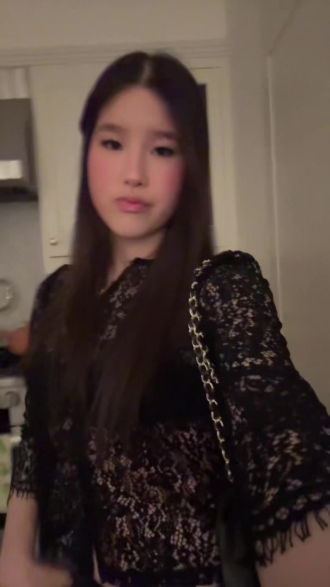 @isabella