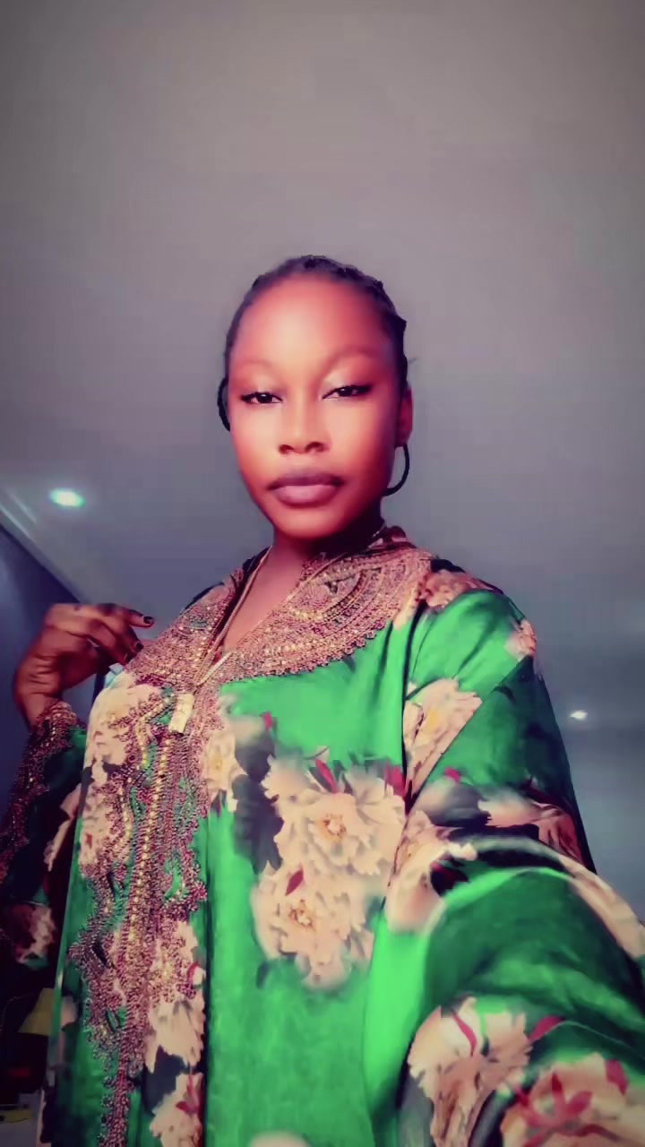 @Pelumi🫥💄👄