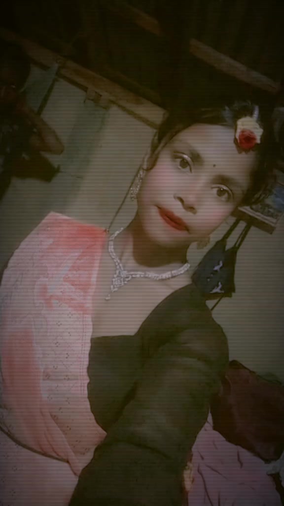 @Sharma ๐ Queen ๐
