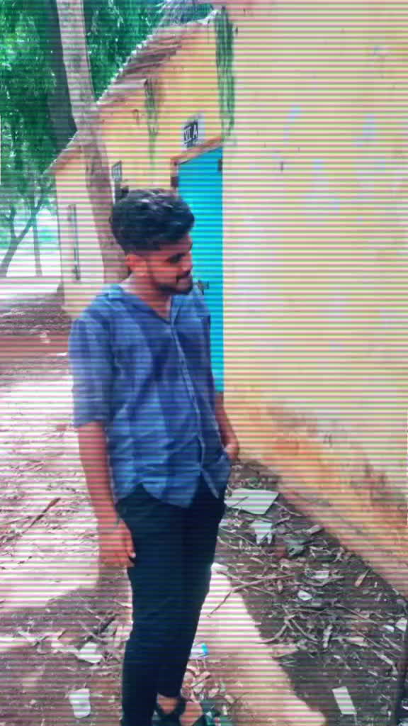 @RAJA KODURU♥️🖤😎