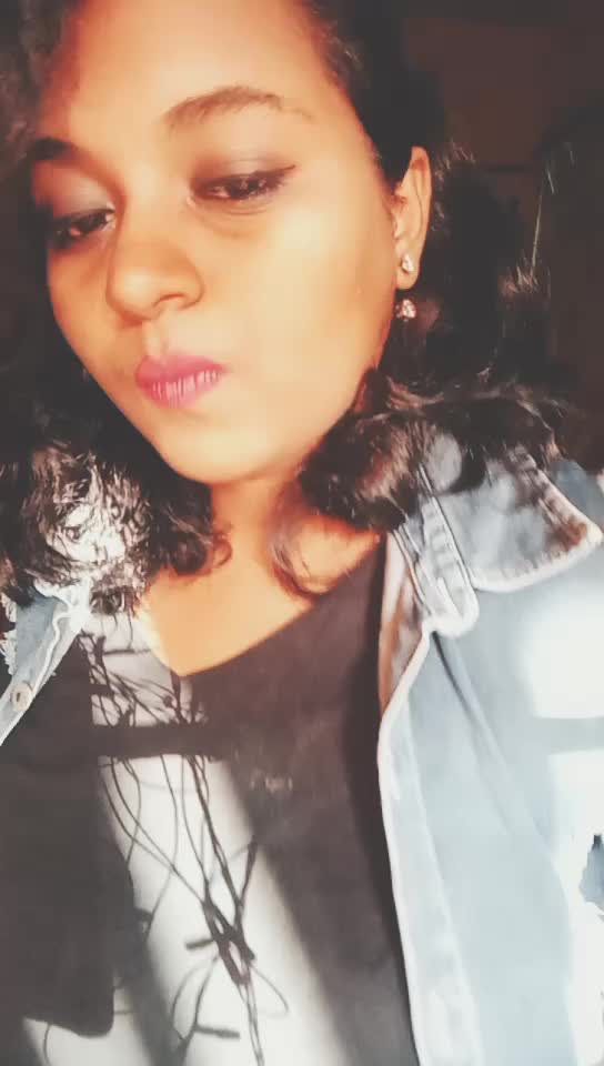 @👑tanvi chalke 👑