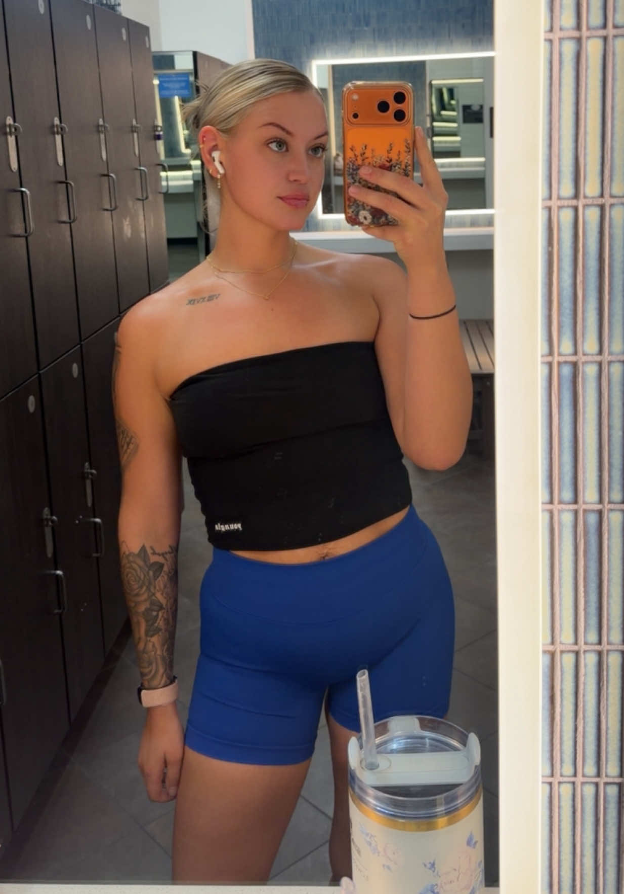 @kirsten.nicole ✿