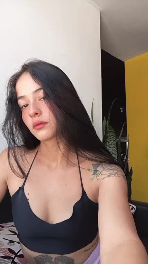 @Carito🇨🇴🍒