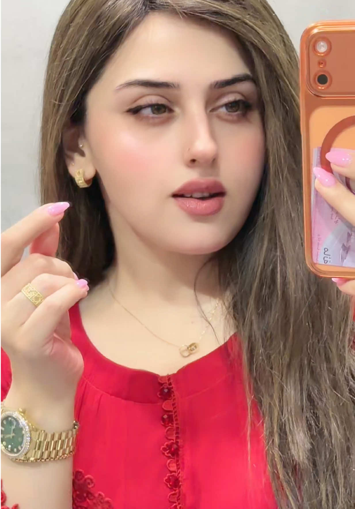 @Kausar 👑