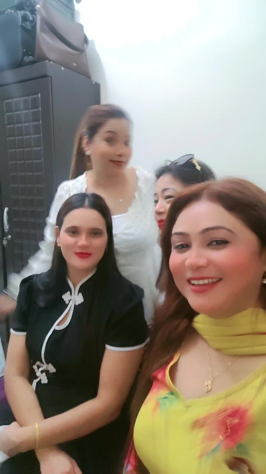 @👩&zwj;👧&zwj;👦🧿🫶Sumee💝🦋🧚&zwj;♀️