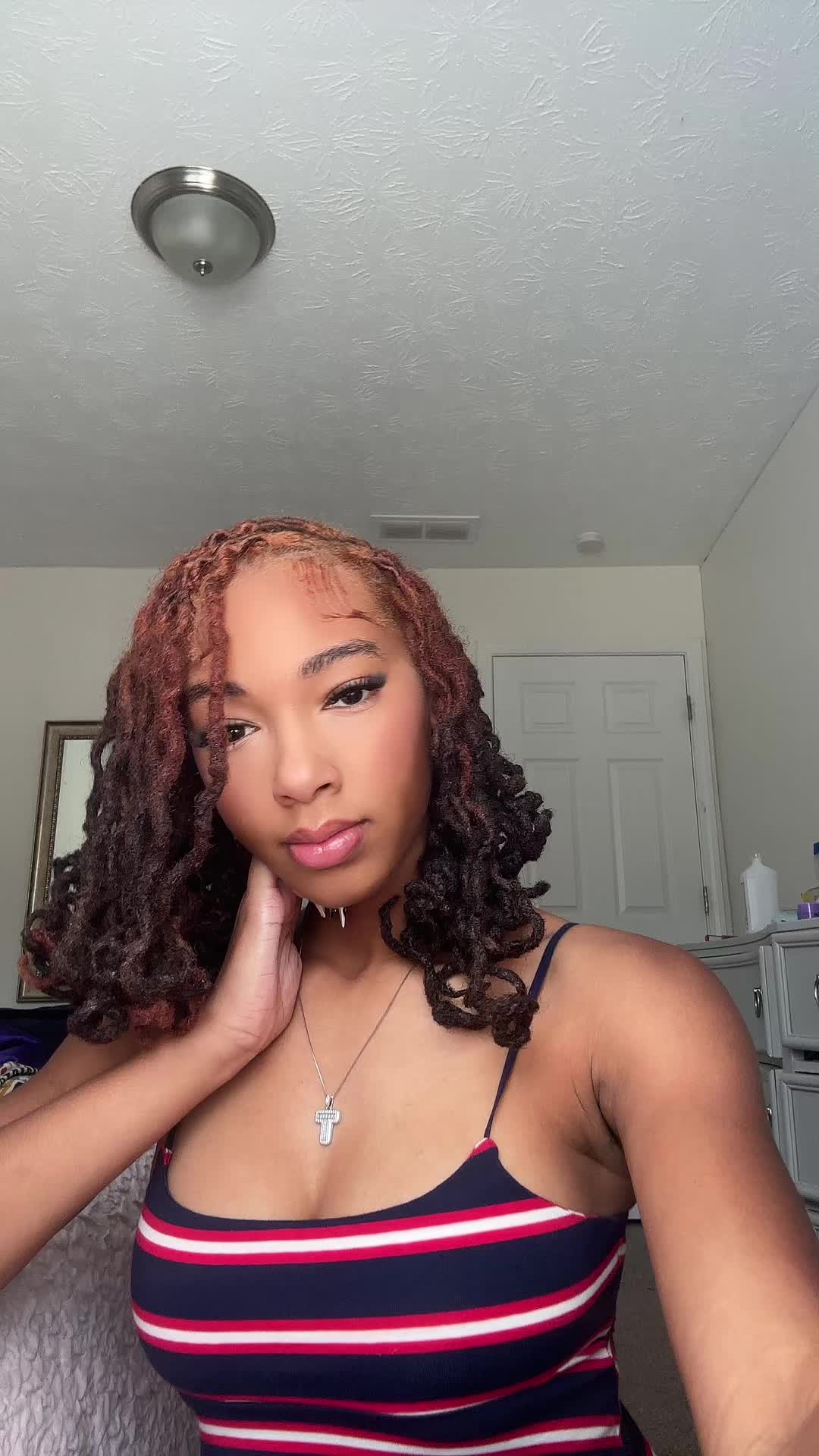 @lightskinfinstaaa_
