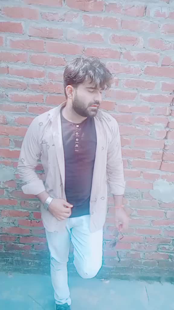 @|-|0/\/€¥ M¡$h₹@ ✔️