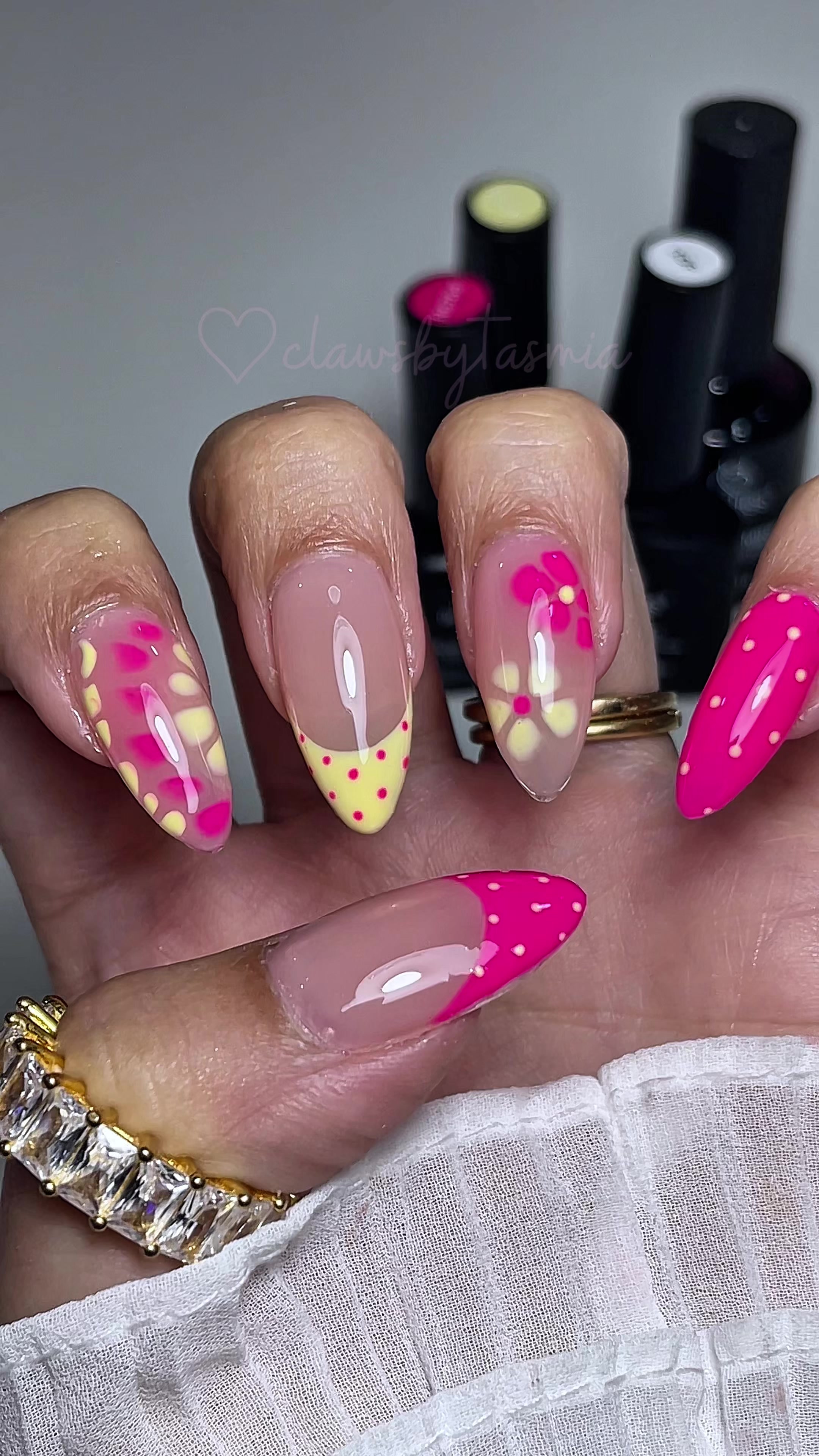 @clawsbytasmia ✨