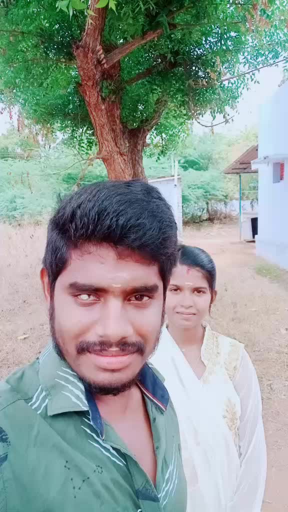 @குணா சினேகா
