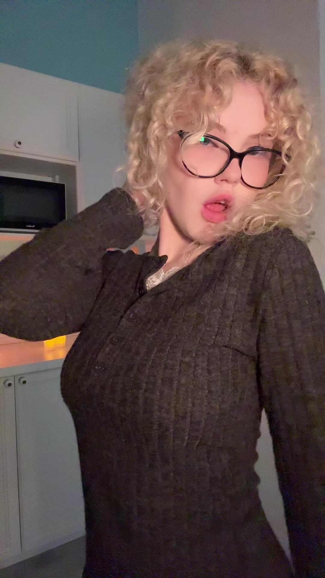 @рия вэсликс <33